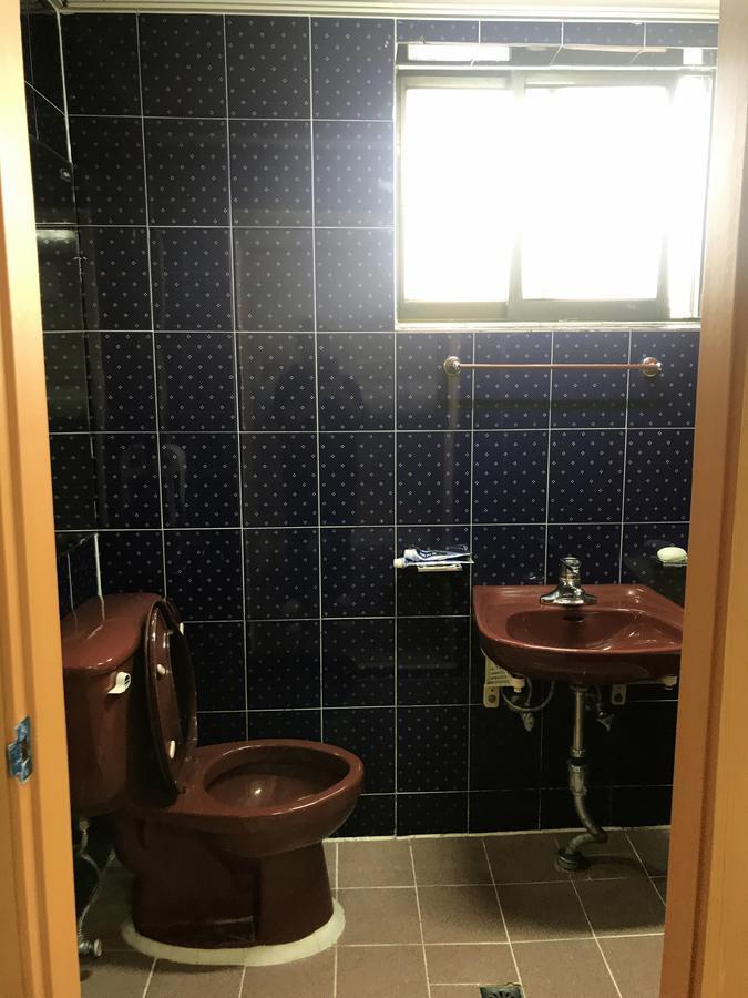 Хостел Huga Haus Сеул Экстерьер фото