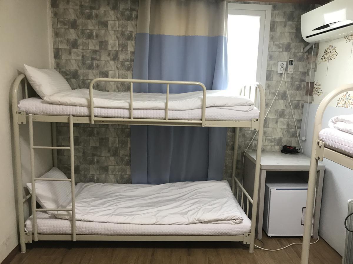 Хостел Huga Haus Сеул Экстерьер фото